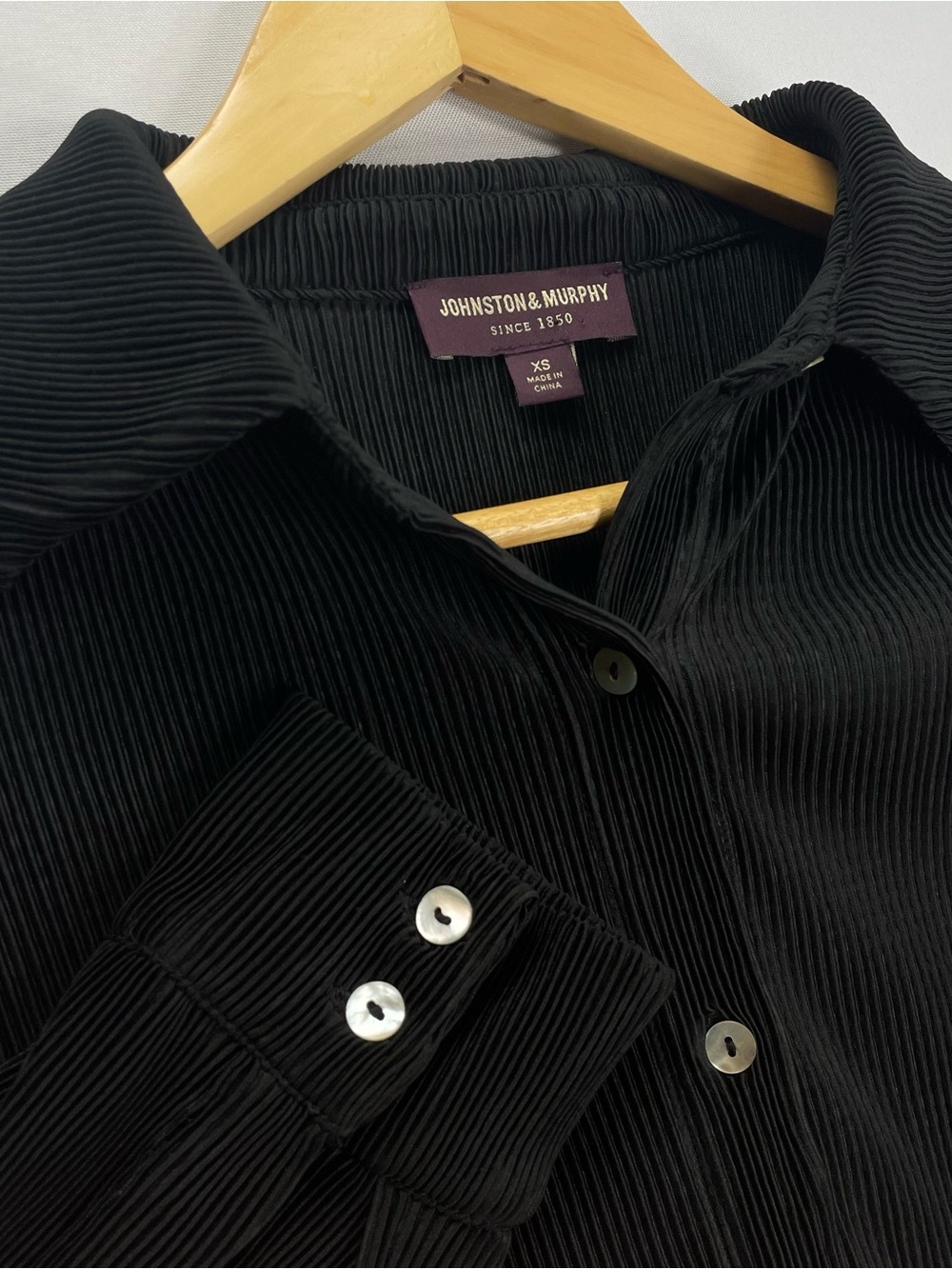 Johnston & Murphy Button Down Shirt Mens XS Black Fine Ribbed Textured Stretch